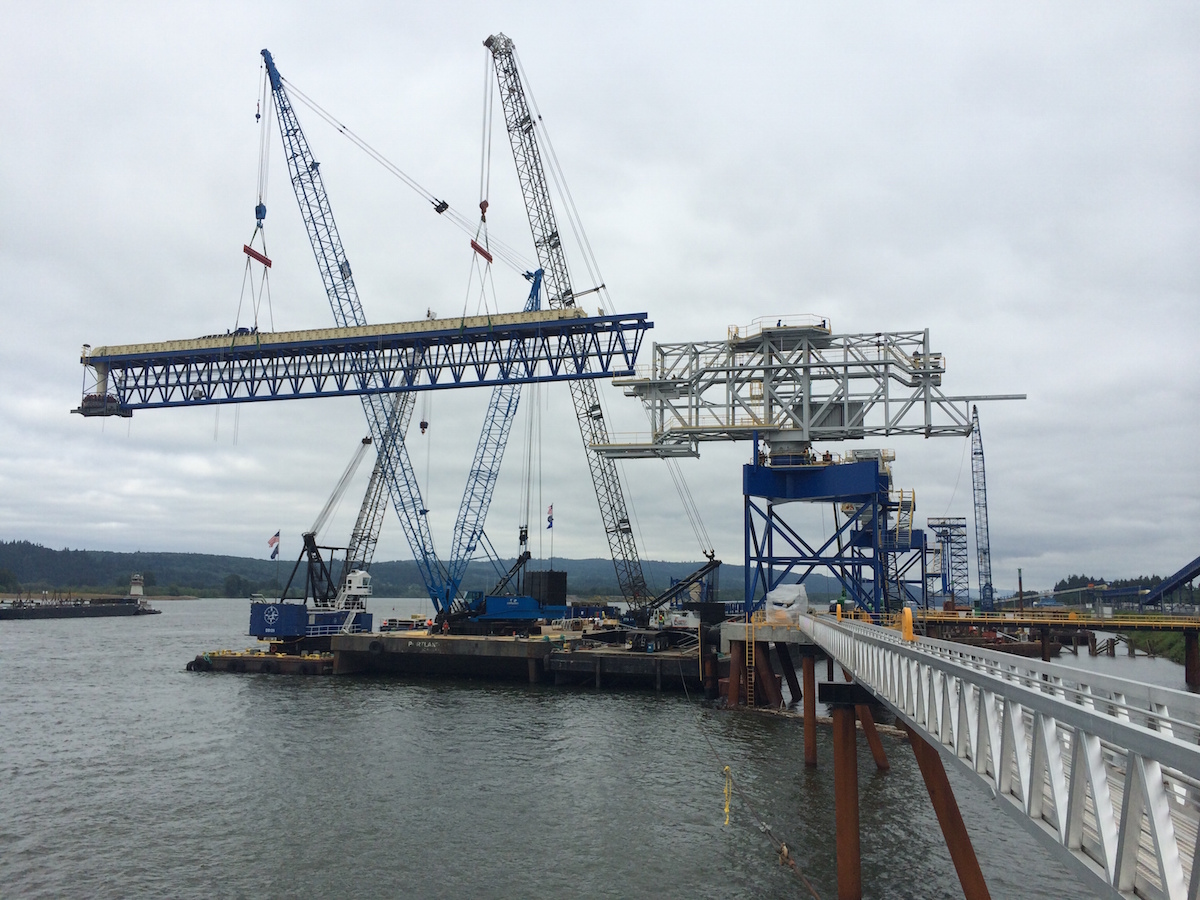 Derrick Barges, Work Barges & Tugs